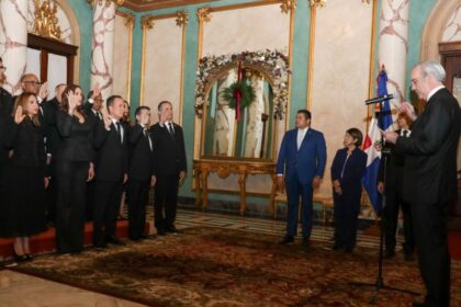 CNM juramenta nuevos jueces del Tribunal Superior Electoral