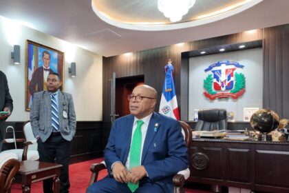 Pacheco exige a Fernández detallar recortes para indexación salarial