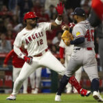 MLB suspende a Reynaldo López y Jorge Soler tras altercado