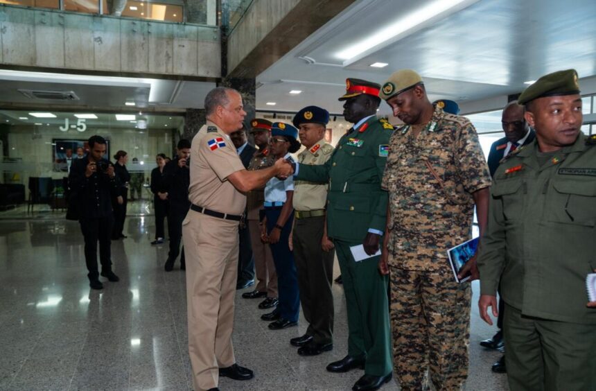 Defensa de RD y Kenia refuerzan cooperación en seguridad nacional