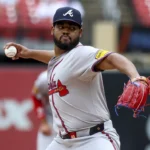Bravos de Atlanta mueven a Reynaldo López al bullpen