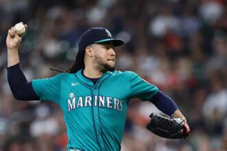 Luis Castillo lidera la rotación de los Marineros en 2025