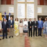 Raquel Peña devela mural en PUCMM para impulsar becas e investigación