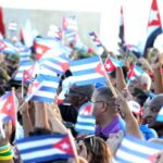 Miles en La Habana apoyan a Raúl Castro tras acusación de EE UU