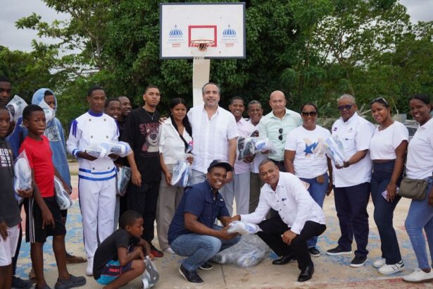 INEFI finaliza semana de entrega de utilería deportiva en escuelas