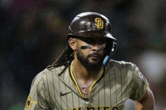 Fernando Tatis Jr. reduce proyección de jonrones en 2026