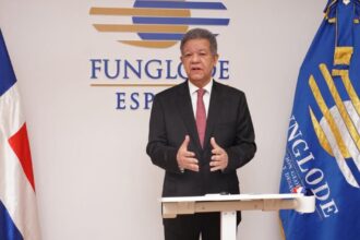 Leonel Fernández refuerza presencia política y académica en Madrid